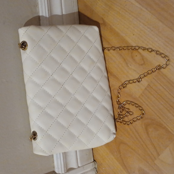 Shein white purse - Picture 2 of 4